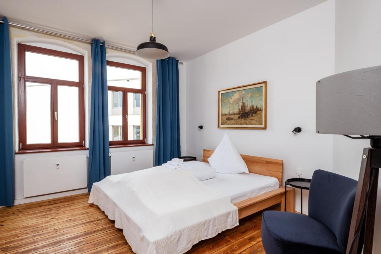 Kuenstlerzimmer Im Kulturhaus Haeselburg Гера Экстерьер фото