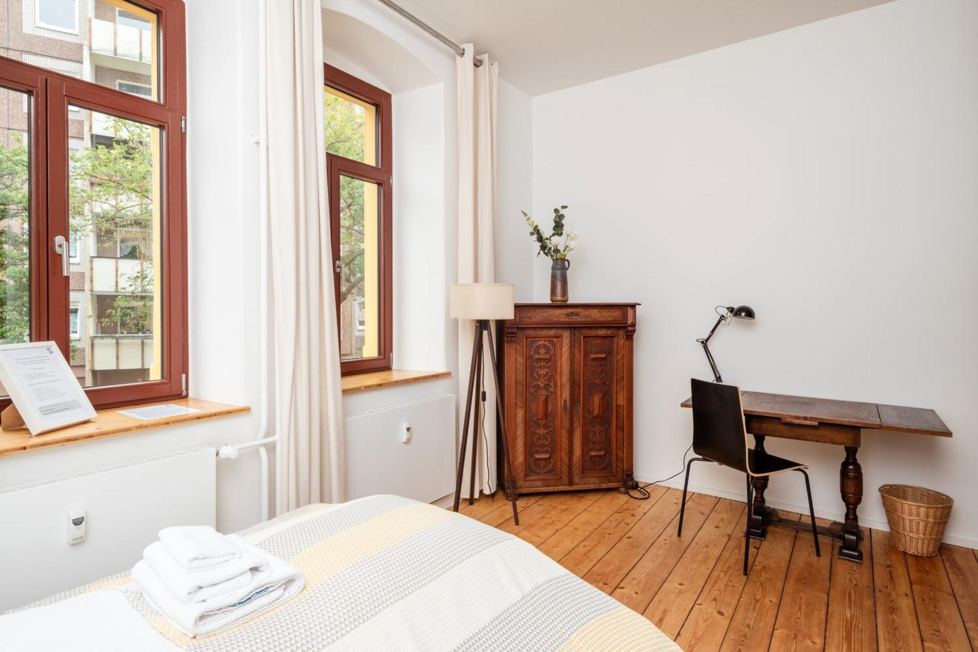 Kuenstlerzimmer Im Kulturhaus Haeselburg Гера Экстерьер фото